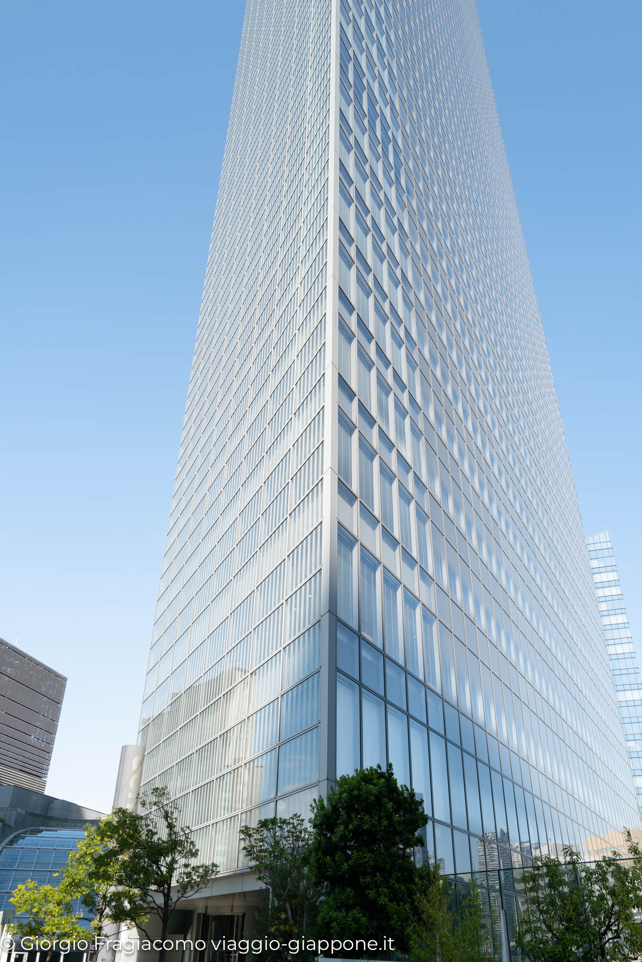 Dentsu Tower Shiodome Tokyo Jean Nouvel 1150462