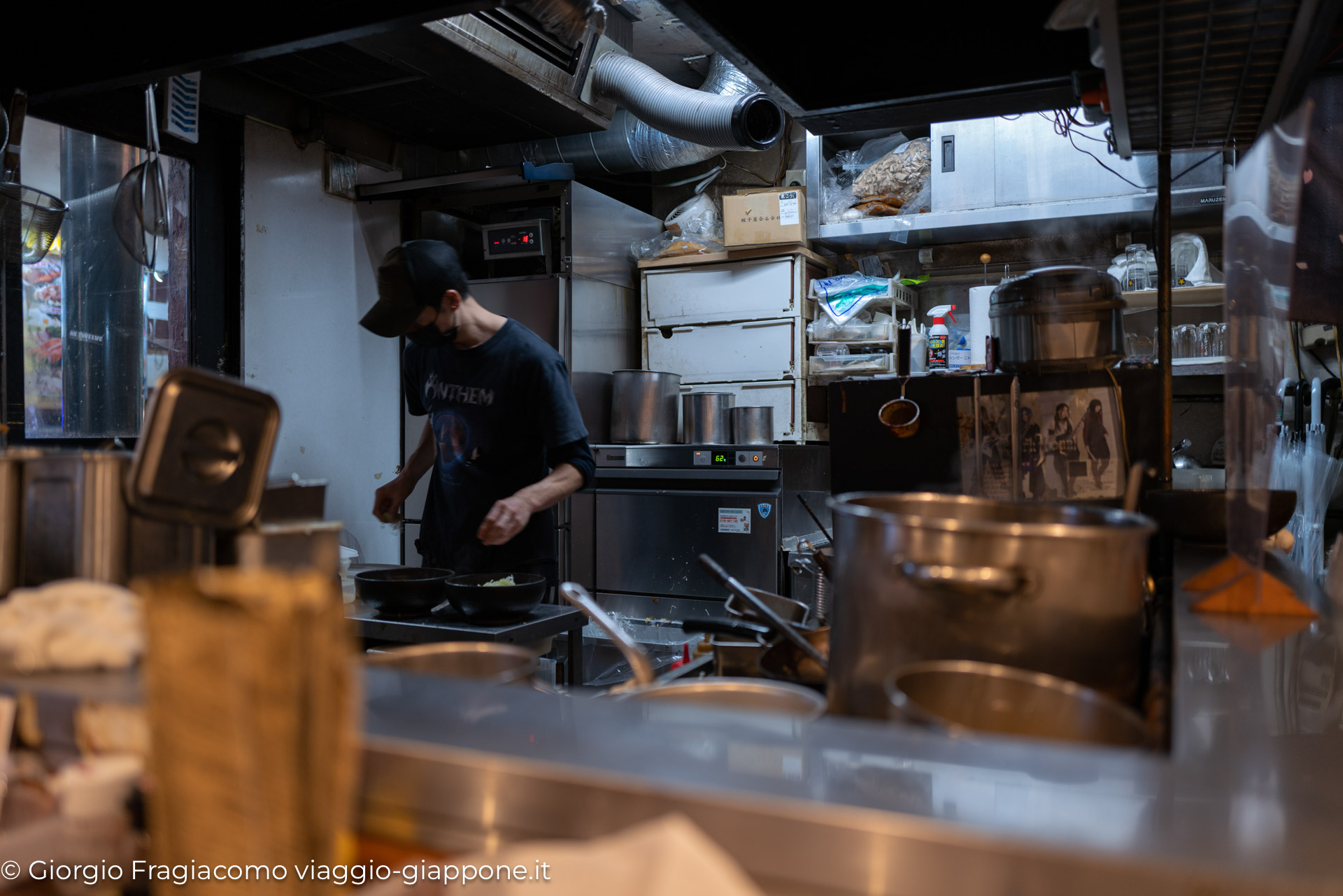 Ramen Yokocho Sapporo 1041211