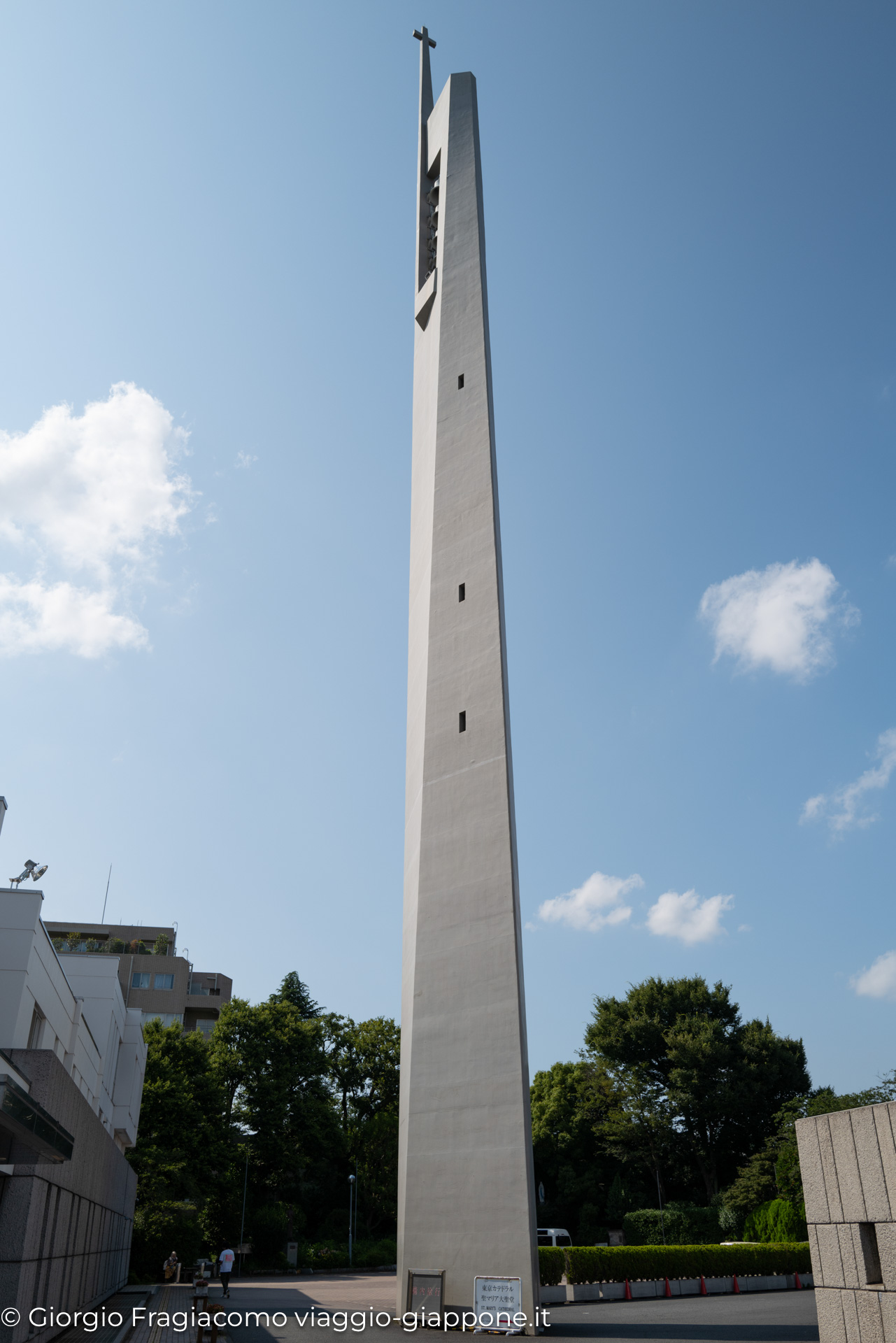 Saint Mary Cathedral by Kenzo Tange 1030562