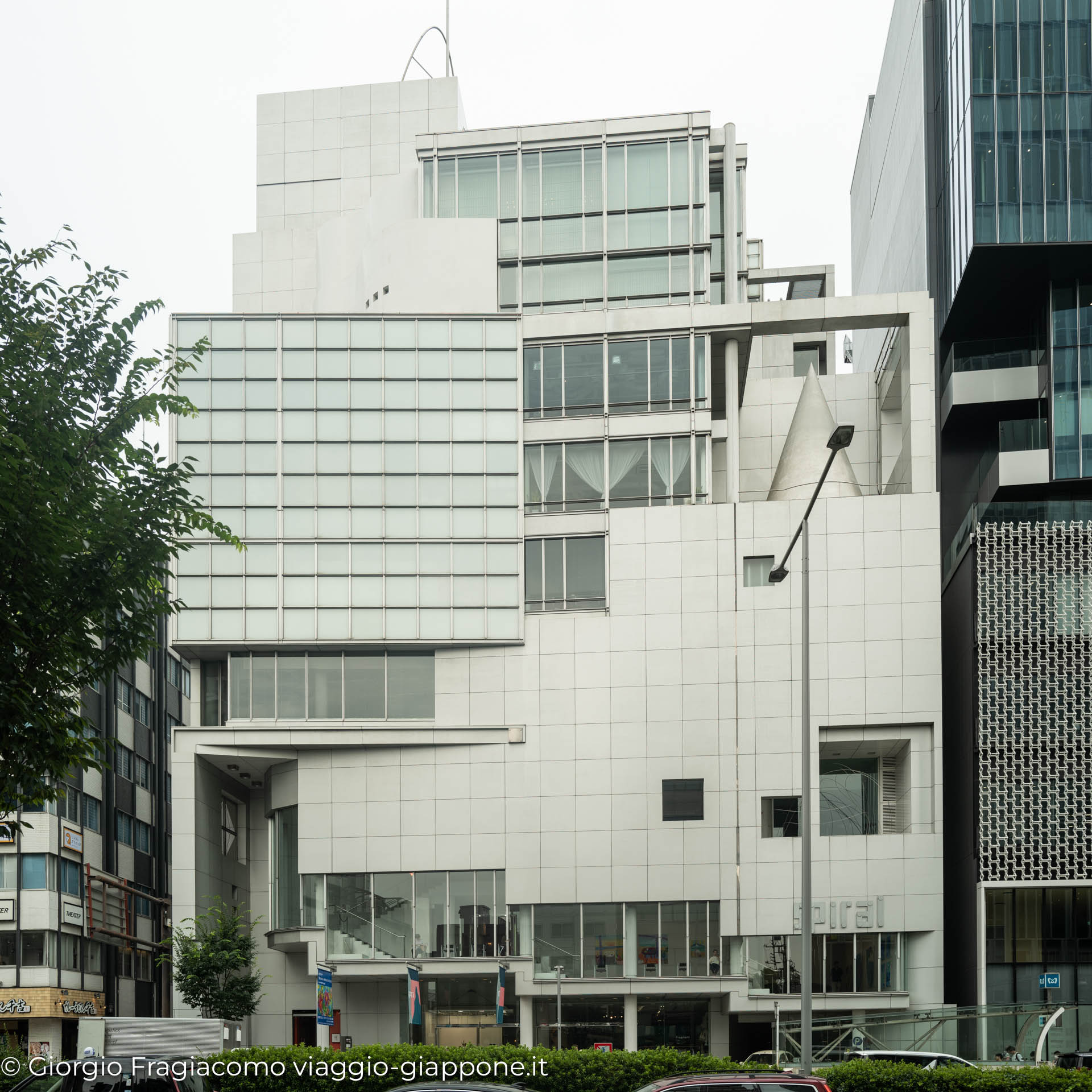 Spiral Aoyama – Fumihiko Maki