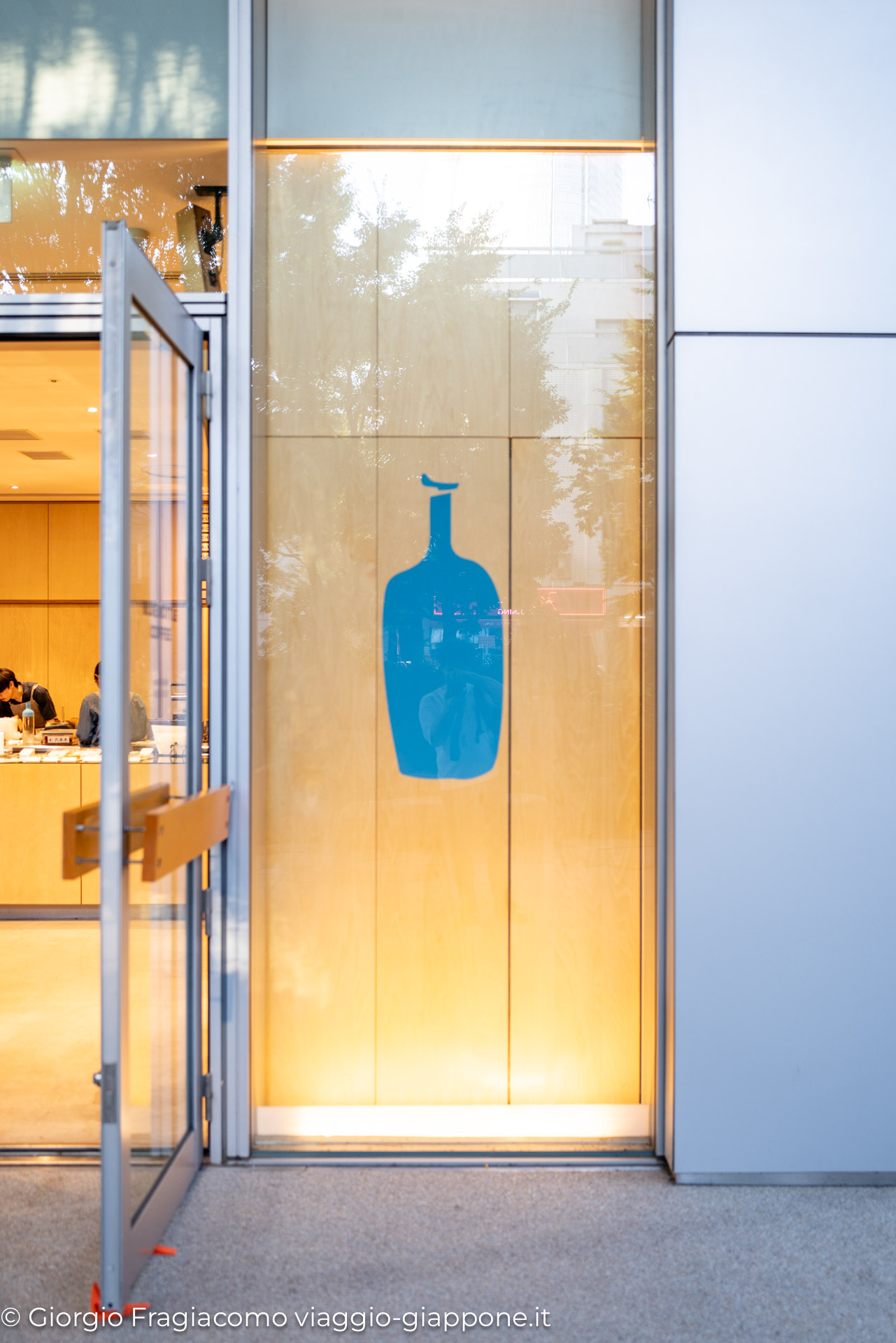 Blue Bottle Coffee Roppongi 1040993