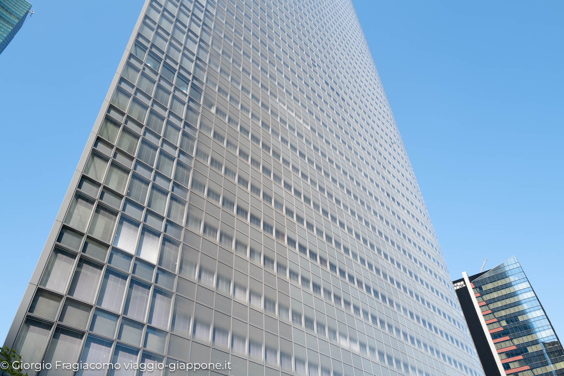 Dentsu Tower Shiodome Tokyo Jean Nouvel 1150464