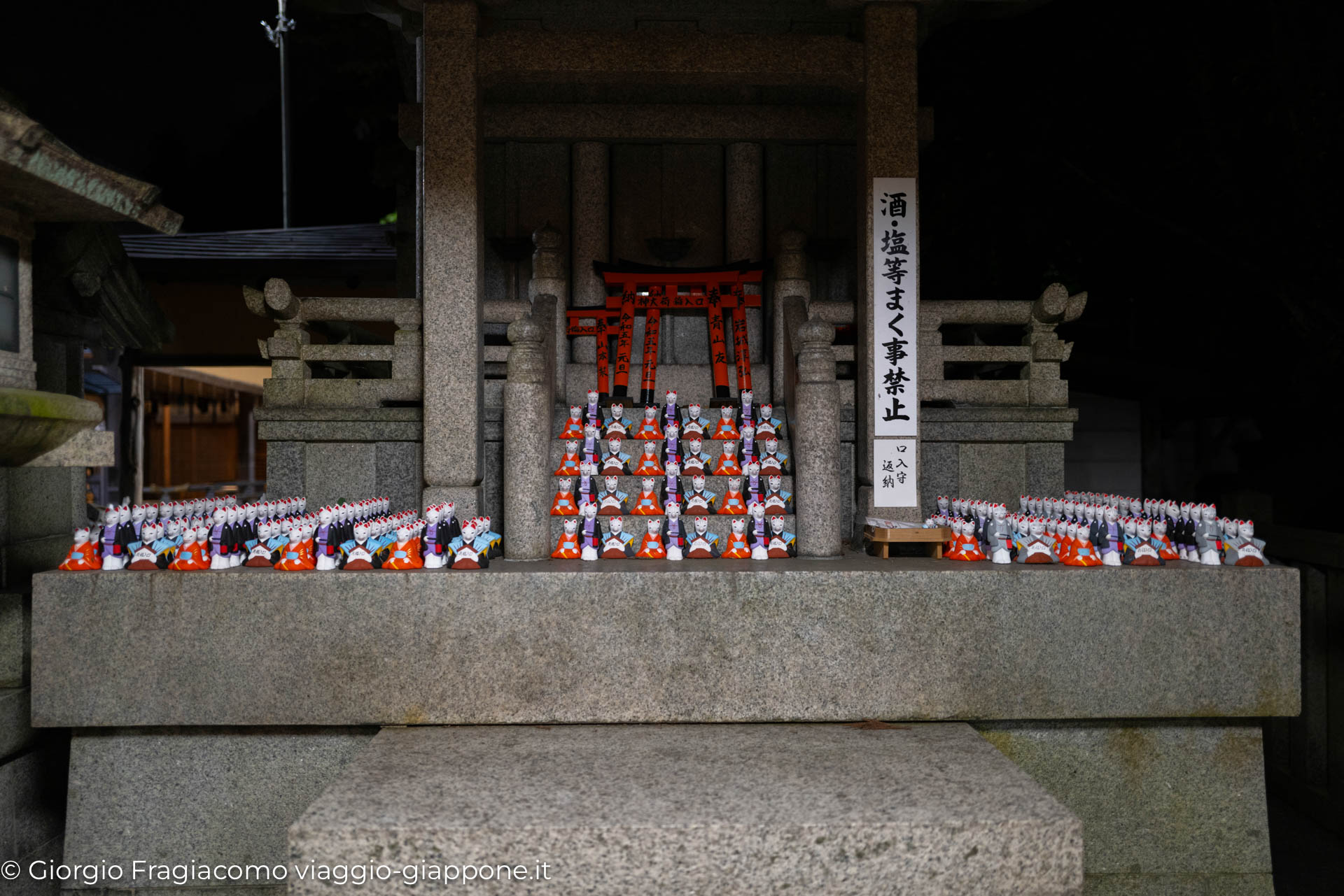 Fushimi Inari in Kyoto con la Mamma 1060778