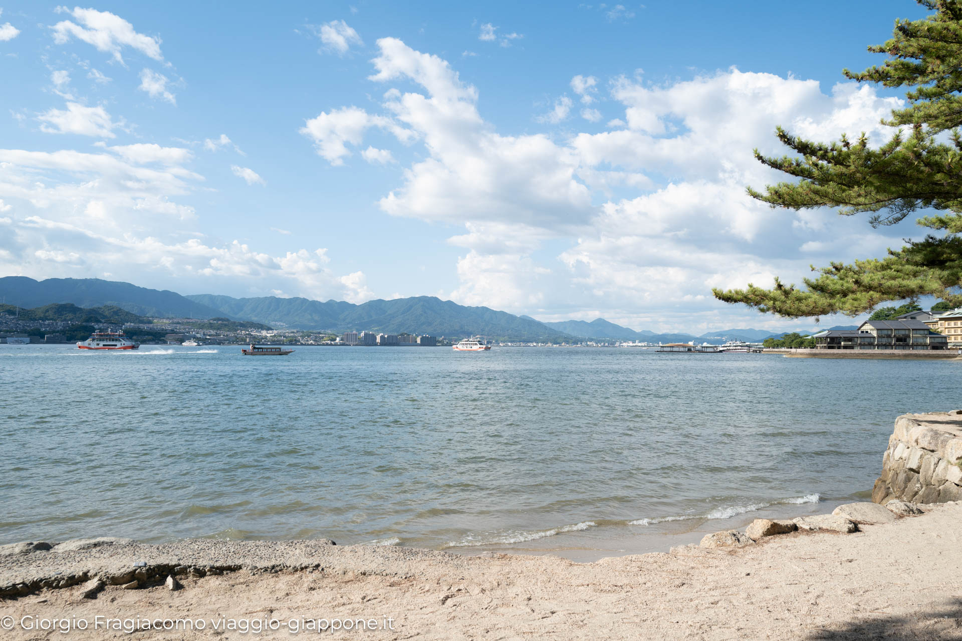 Miyajima Island Hiroshima Con la Mamma 1080253