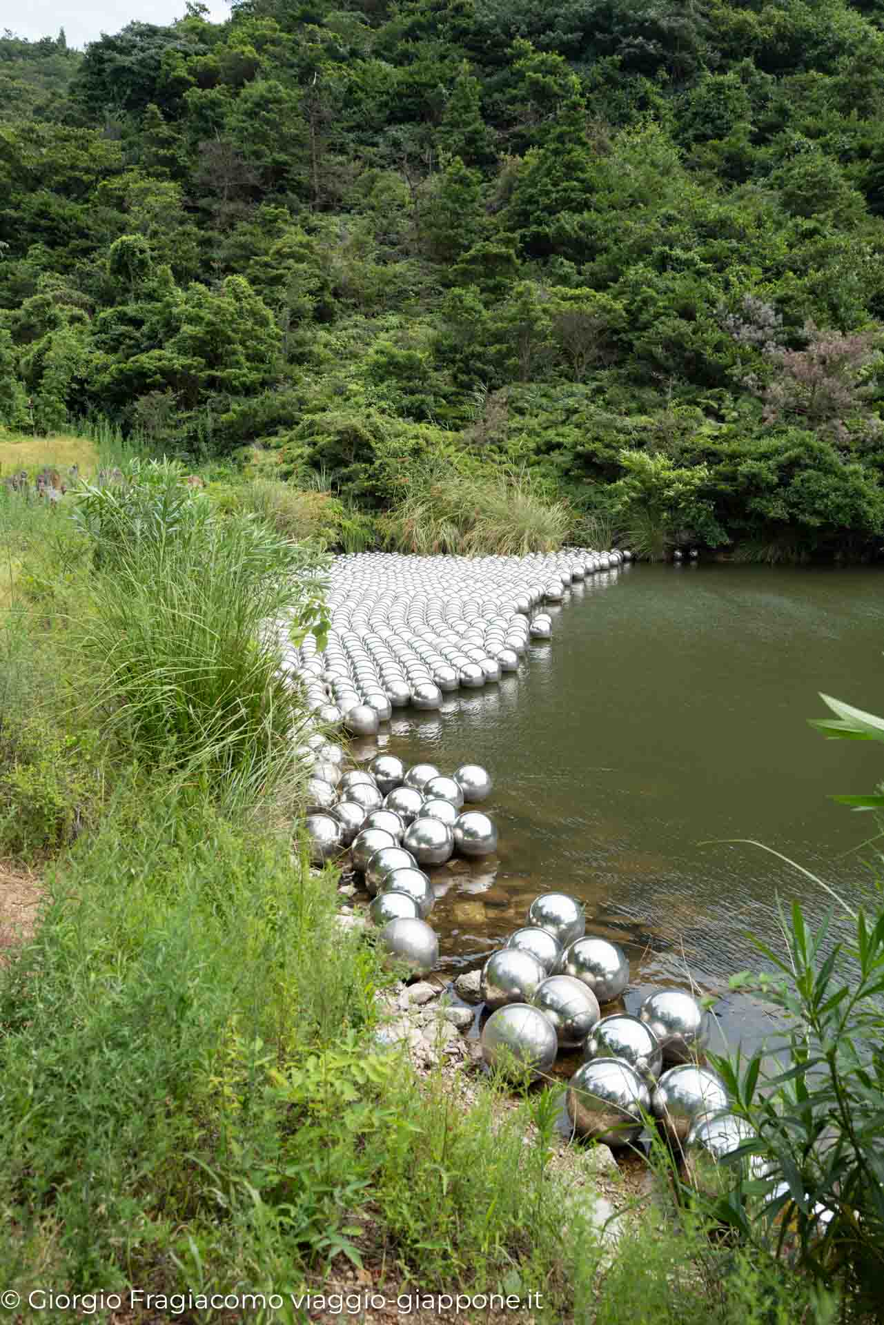 Valley Museum adn Lee Ufan Museum Naoshima Seto Naikai Con la Mamma 1080745