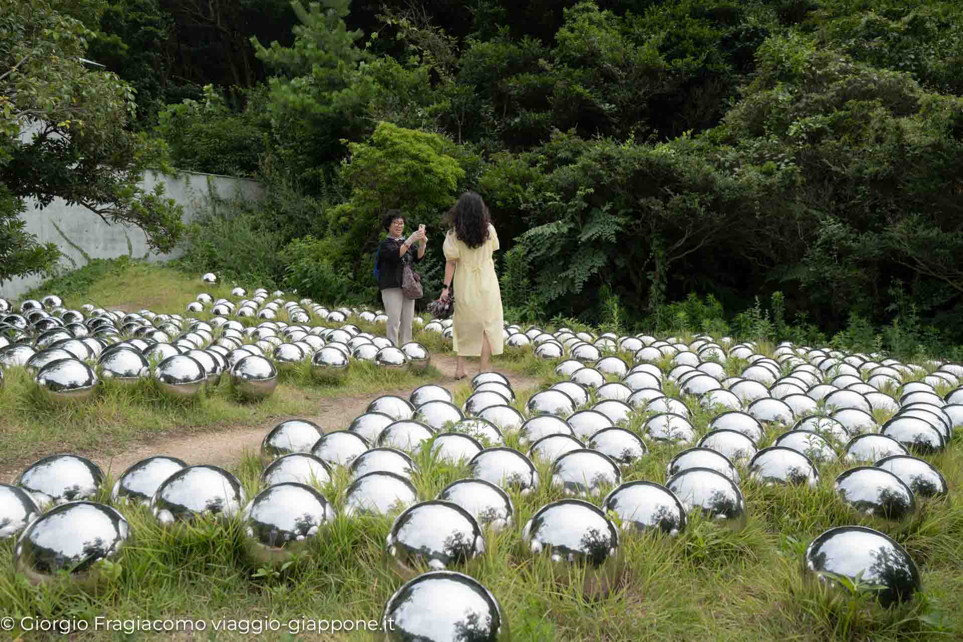 Valley Museum adn Lee Ufan Museum Naoshima Seto Naikai Con la Mamma 1080752